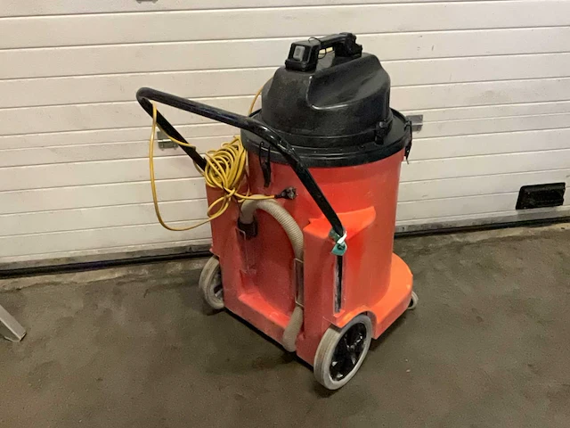 Numatic wvd1800dh industriële stofzuiger - afbeelding 3 van  5