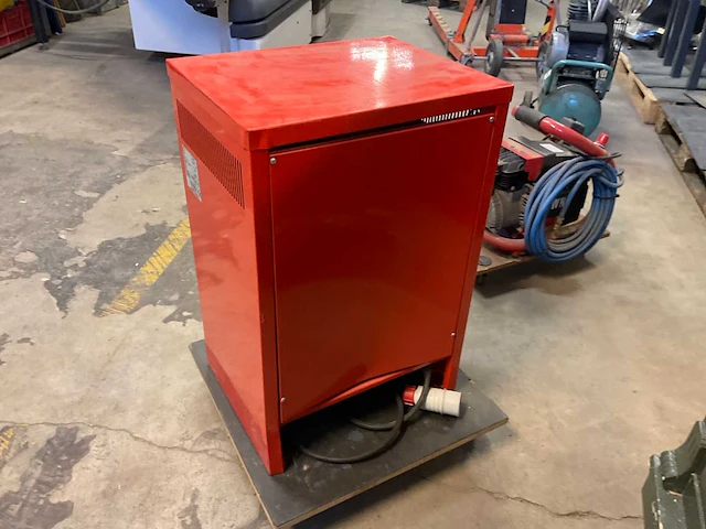 Nuova elettra eco-2 acculader - afbeelding 4 van  5