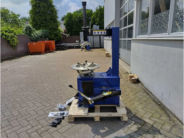 Nurnberg - 40551000 - banden de-en montageapparaat - afbeelding 13 van  18