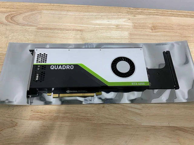 Nvidia quadro rtx4000 8gb pci-e - afbeelding 1 van  6