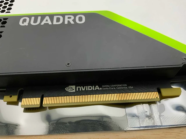Nvidia quadro rtx4000 8gb pci-e - afbeelding 2 van  6