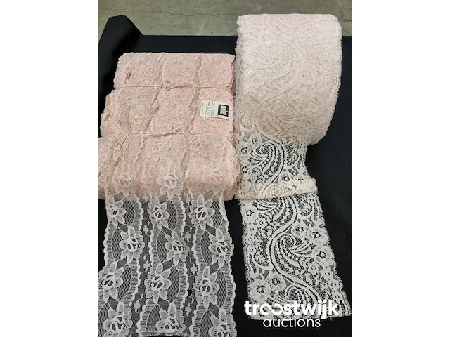 Nylon kant rosé assortiment 150 meter - afbeelding 1 van  1