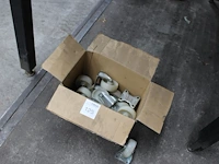 Nylon wielen in doos. - afbeelding 2 van  2
