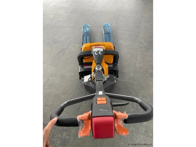 Nz pallet truck 1,5 y li/ion - afbeelding 2 van  2