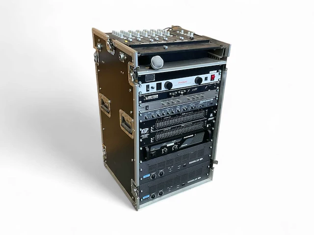 O.a. dynacord dj gear in flightcase - afbeelding 1 van  6