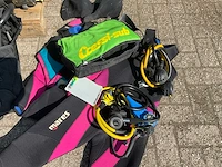 O.a. mares partij duikuitrusting en flessen - afbeelding 6 van  15