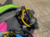 O.a. mares partij duikuitrusting en flessen - afbeelding 7 van  15