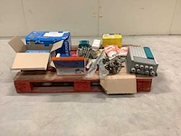O.a victron energy energievoorzieningen - afbeelding 1 van  6