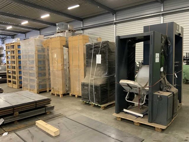 Oba gate mobile disinfection cabinet - afbeelding 1 van  26