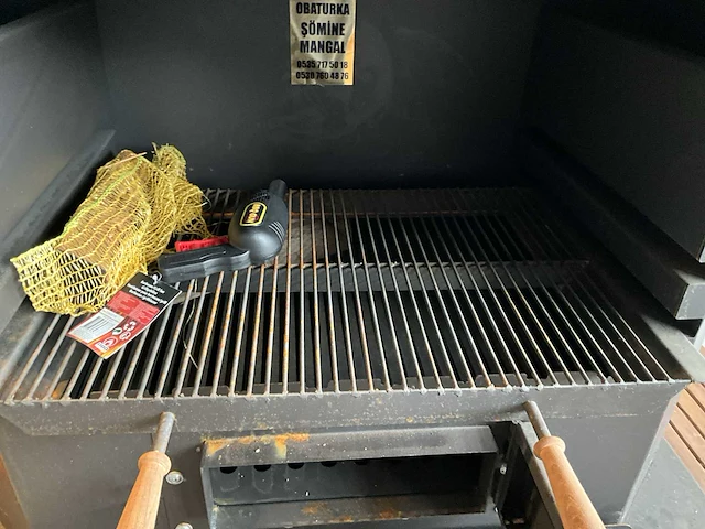 Obaturka houtskool bbq - afbeelding 7 van  10