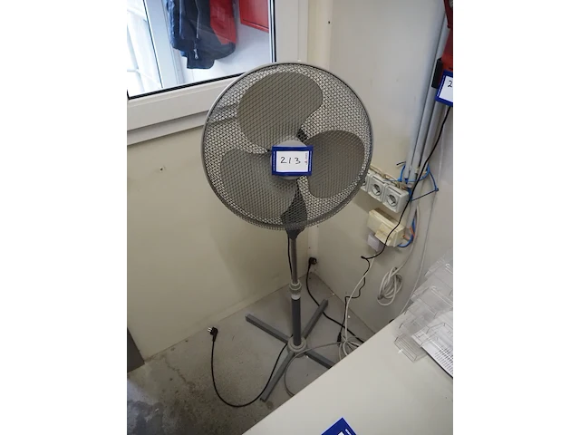 Obi merchandise center gmbh - afbeelding 2 van  4