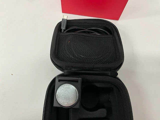 Obsbot tiny 4k owb2105 ai-gestuurde webcam - afbeelding 4 van  4