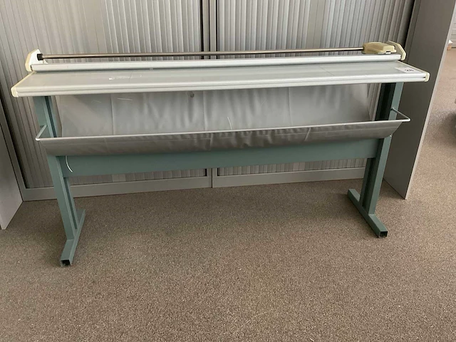 Océ 913 snijmachine - afbeelding 2 van  4