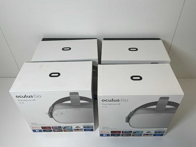 Oculus (315-00745-03) standalone virtual reality-headsets (4x) - afbeelding 3 van  10