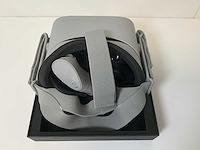 Oculus (315-00745-03) standalone virtual reality-headsets (4x) - afbeelding 9 van  10