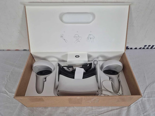 Oculus quest 2 vr bril - standalone - 128gb - afbeelding 3 van  3
