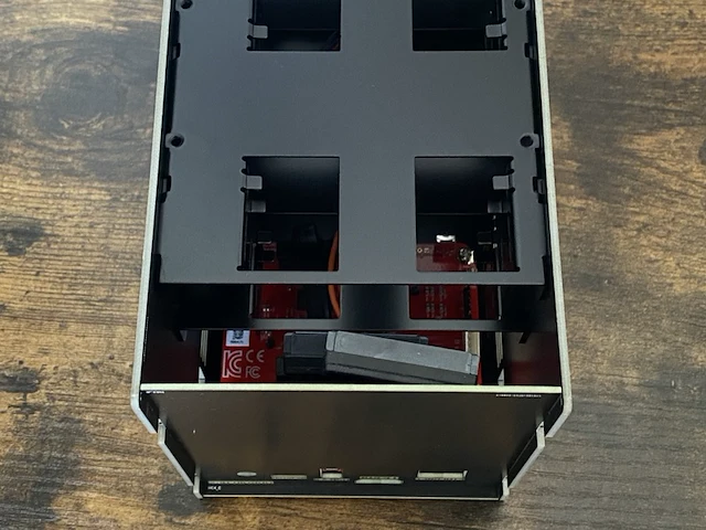 Odroid hc4, hardkernel, zwart - afbeelding 4 van  6