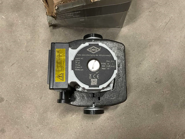 Oeg cpa-e 55/25-180 circulatiepomp - afbeelding 2 van  2