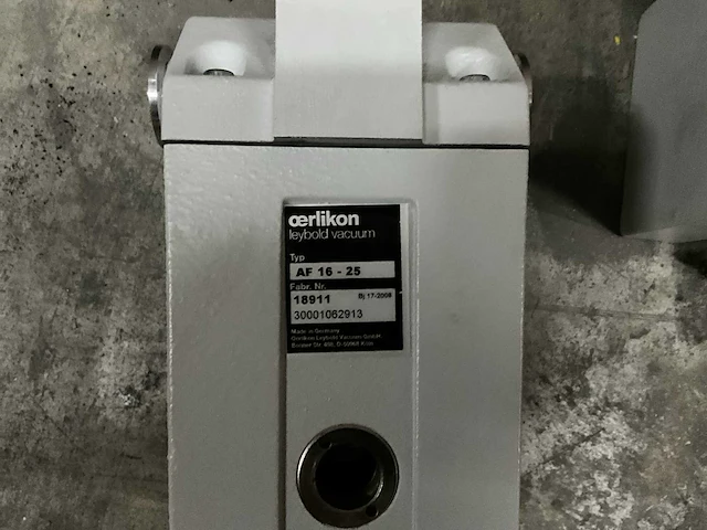 Oerlikon leybold af16-24 olie gevulde vacuümpomp 18911 uitlaatfilter (2x) - afbeelding 4 van  4