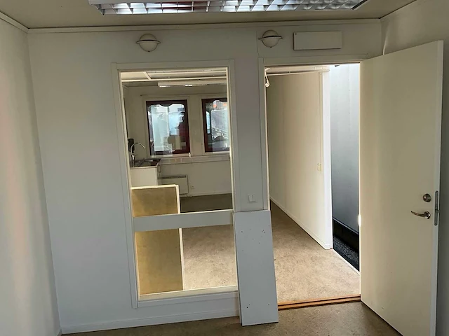 Office cabin - kantoorgebouw bestaande uit 8 units - afbeelding 111 van  114