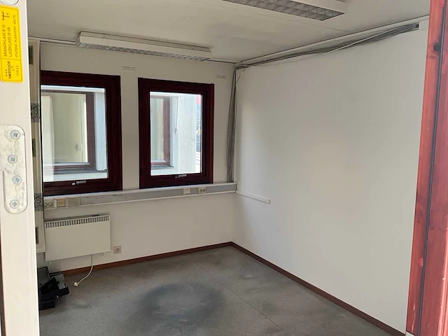 Office cabin - kantoorgebouw bestaande uit 8 units - afbeelding 11 van  114