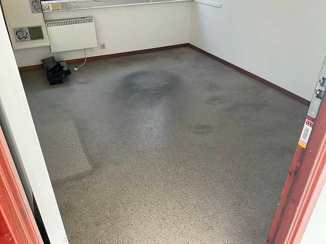 Office cabin - kantoorgebouw bestaande uit 8 units - afbeelding 12 van  114