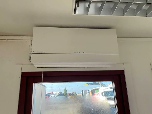Office cabin - kantoorgebouw bestaande uit 8 units - afbeelding 33 van  114