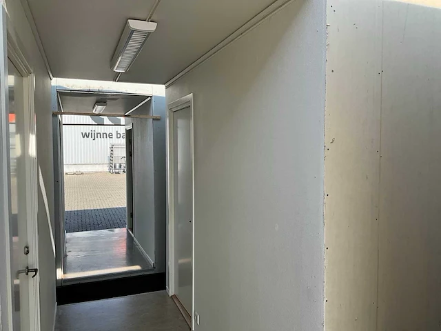 Office cabin - kantoorgebouw bestaande uit 8 units - afbeelding 54 van  114
