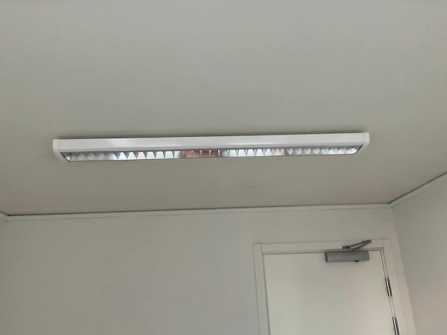 Office cabin - kantoorgebouw bestaande uit 8 units - afbeelding 58 van  114