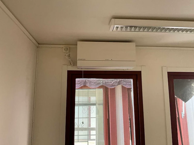 Office cabin - kantoorgebouw bestaande uit 8 units - afbeelding 75 van  114