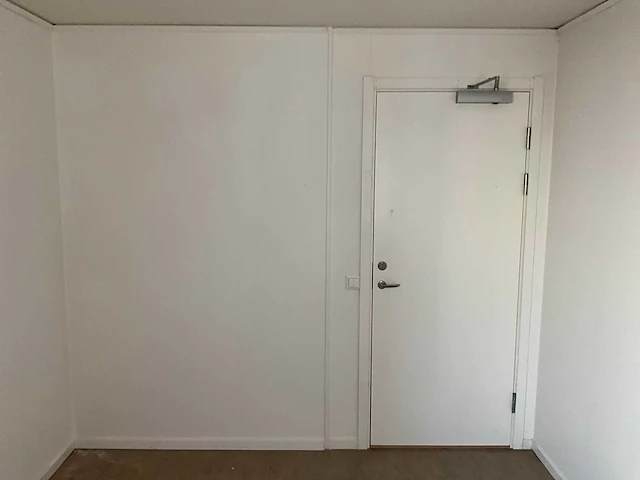 Office cabin - kantoorgebouw bestaande uit 8 units - afbeelding 77 van  114