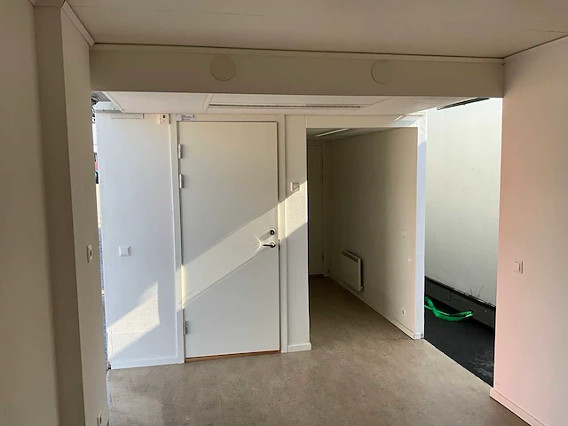 Office cabin - kantoorgebouw bestaande uit 8 units - afbeelding 86 van  114