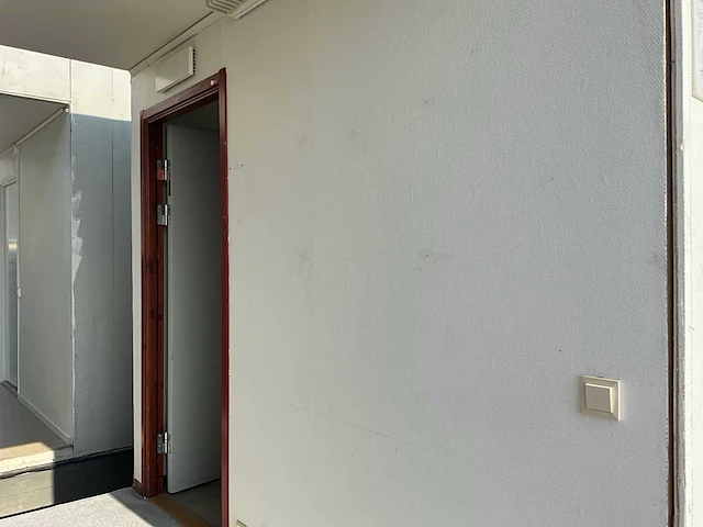 Office cabin - kantoorgebouw bestaande uit 8 units - afbeelding 9 van  114