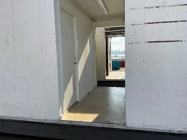 Office cabin - kantoorgebouw bestaande uit 8 units - afbeelding 8 van  143