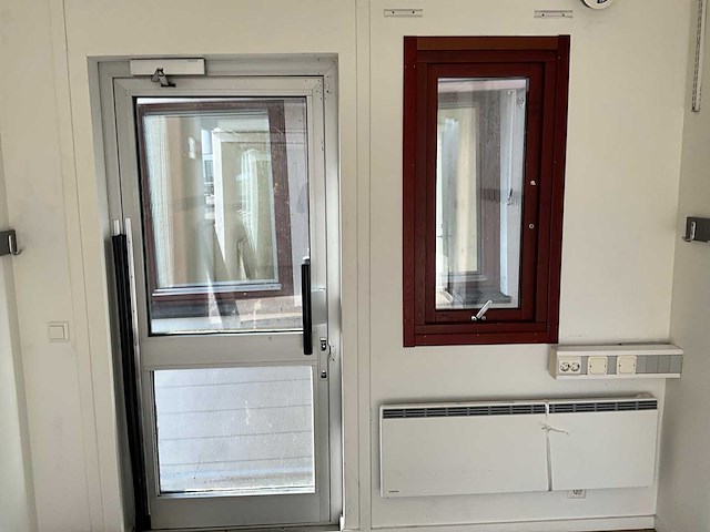 Office cabin - kantoorgebouw bestaande uit 8 units - afbeelding 29 van  143