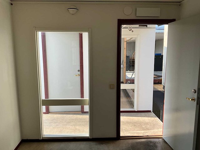 Office cabin - kantoorgebouw bestaande uit 8 units - afbeelding 101 van  143