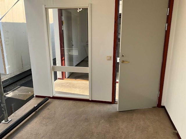 Office cabin - kantoorgebouw bestaande uit 8 units - afbeelding 106 van  143
