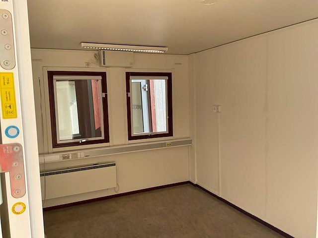 Office cabin - kantoorgebouw bestaande uit 8 units - afbeelding 120 van  143