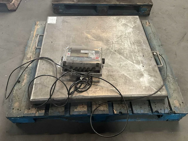 Ohaus defender 5000 weegschaal - afbeelding 1 van  6