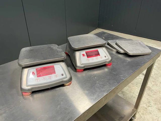 Ohaus v22xwe5t weegschaal (2x) - afbeelding 1 van  5