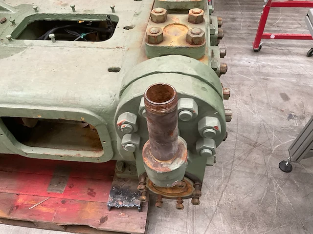 Oilwell b-338 hydraulisch aangedreven waterpomp met toebehoren - afbeelding 10 van  33