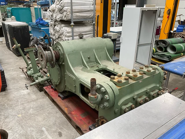 Oilwell b-338 hydraulisch aangedreven waterpomp met toebehoren - afbeelding 1 van  33