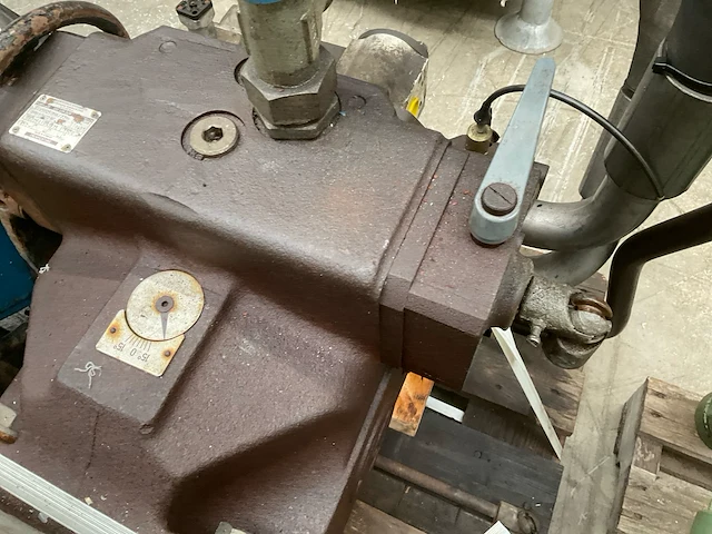 Oilwell b-338 hydraulisch aangedreven waterpomp met toebehoren - afbeelding 19 van  33