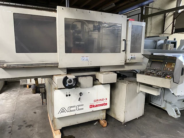Okamoto - acc-63dxncp - vlakslijpmachine - afbeelding 1 van  10