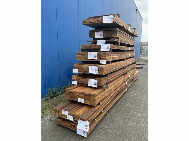 Okan partij hardhout brugdek planken 24 x 120 (356x) - afbeelding 13 van  18