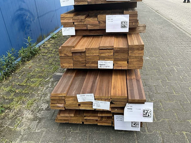 Okan partij hardhout brugdek planken 24 x 120 (356x) - afbeelding 18 van  18