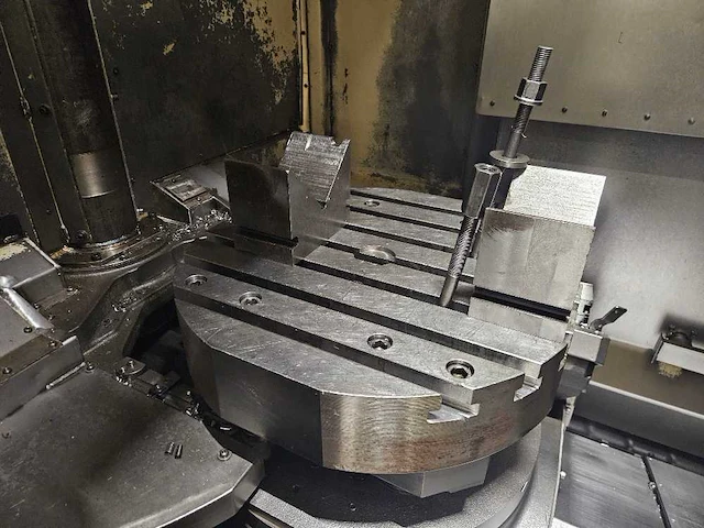 Okuma - 2000 - ma 40 ha - horizontaal cnc-bewerkingscentrum - afbeelding 14 van  17