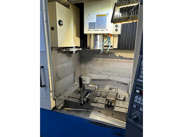 Okuma - mb-46va - cnc bewerkingscentrum - 200 - afbeelding 8 van  11