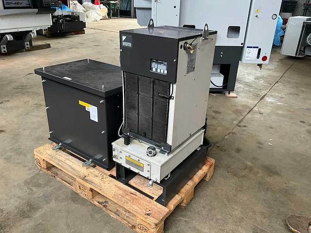 Okuma - mp-46v - 3-axis machining center - 2022 - afbeelding 27 van  38