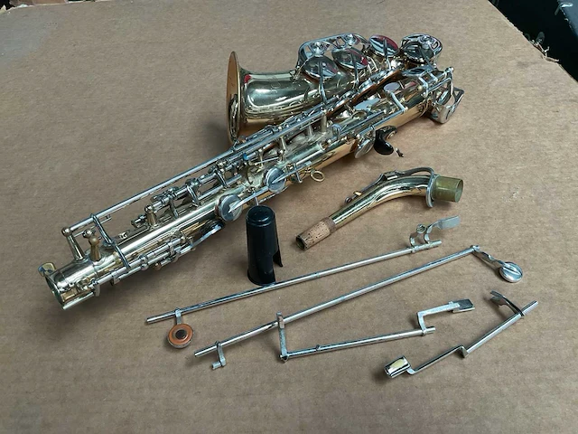 Olds saxofoon - afbeelding 4 van  6